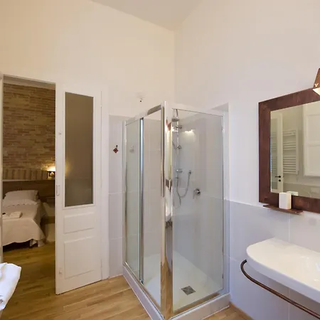 Homes Apartment *